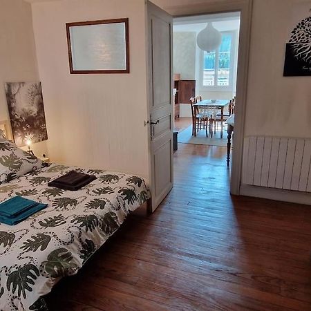 Appartement Dans Maison De Ville - 4 Personnes Олорон-Сент-Марі Екстер'єр фото