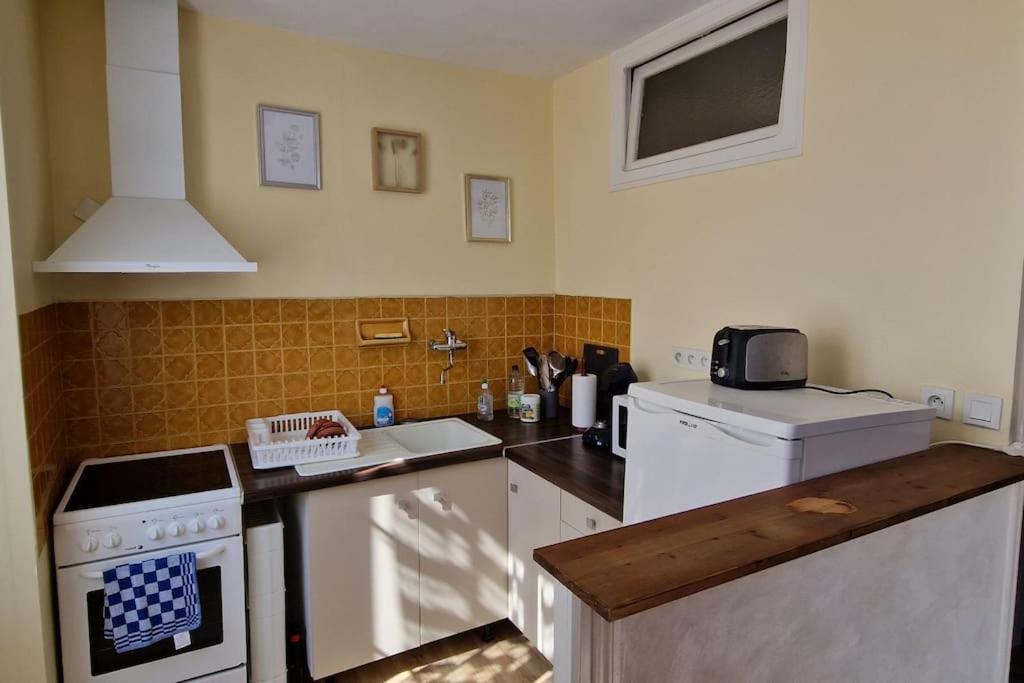 Appartement Dans Maison De Ville - 4 Personnes Олорон-Сент-Марі Екстер'єр фото