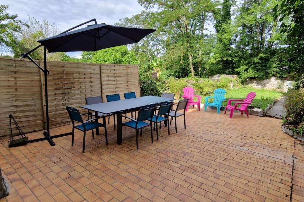 Appartement Dans Maison De Ville - 4 Personnes Олорон-Сент-Марі Екстер'єр фото